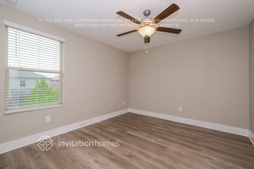 Building Photo - 9808 Little Bluestem Dr