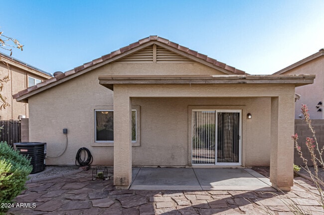 Building Photo - 22316 W Woodlands Ave