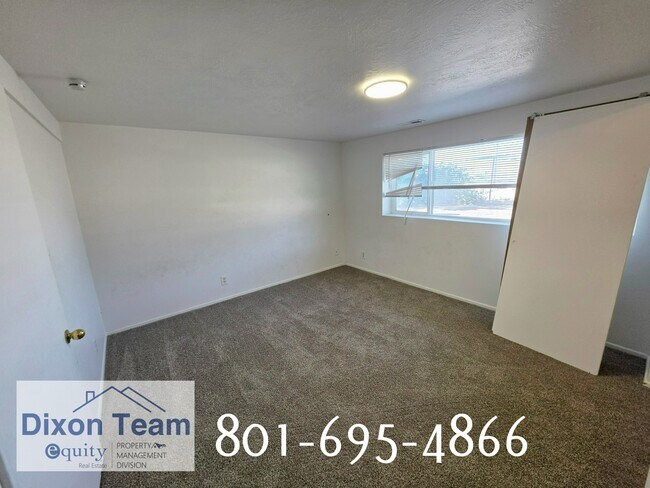 Building Photo - 2868 S 625 W