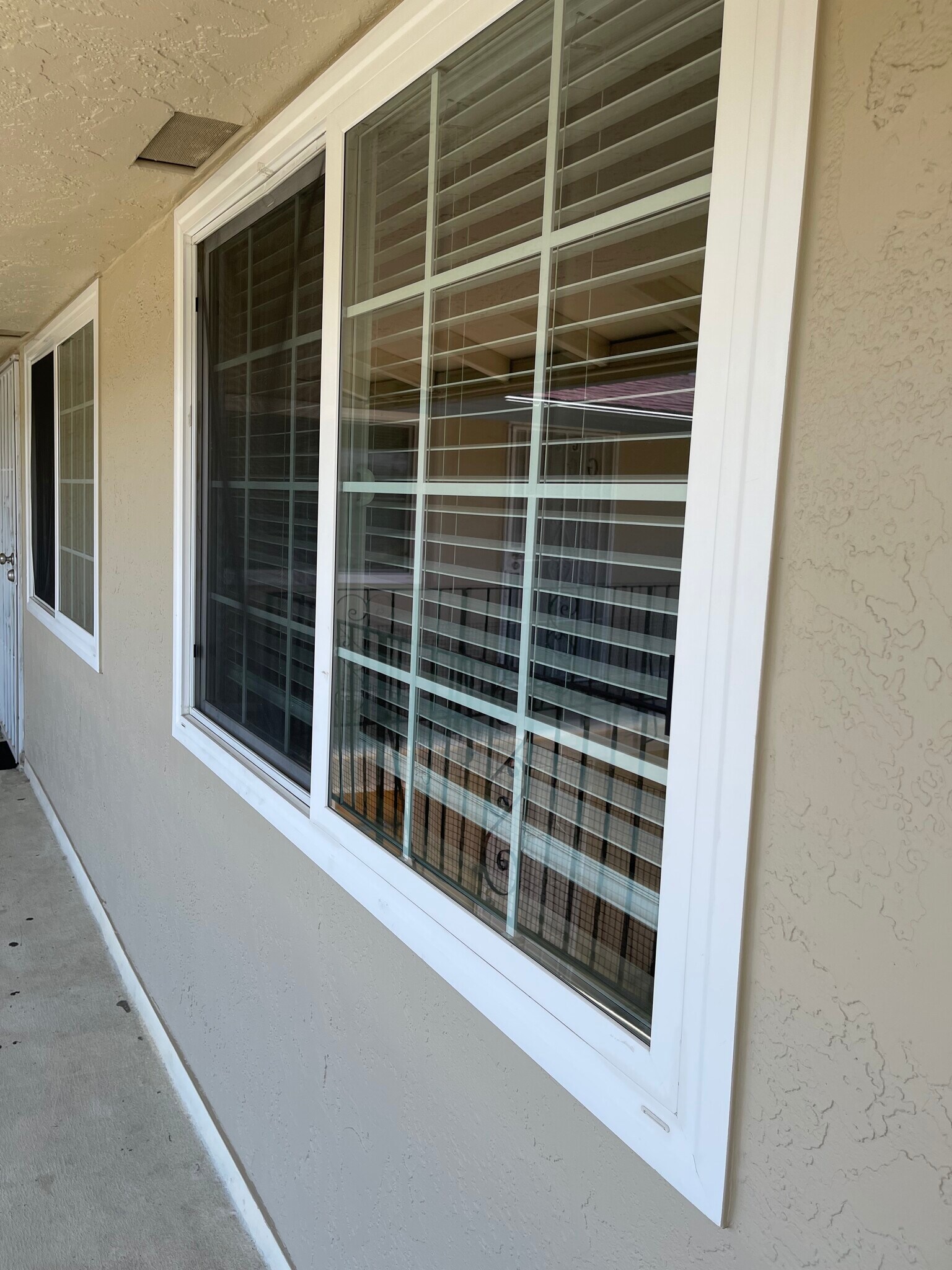 Building Photo - 755 E Duane Ave