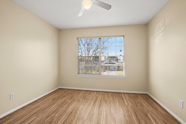 Building Photo - 18314 Westlock St