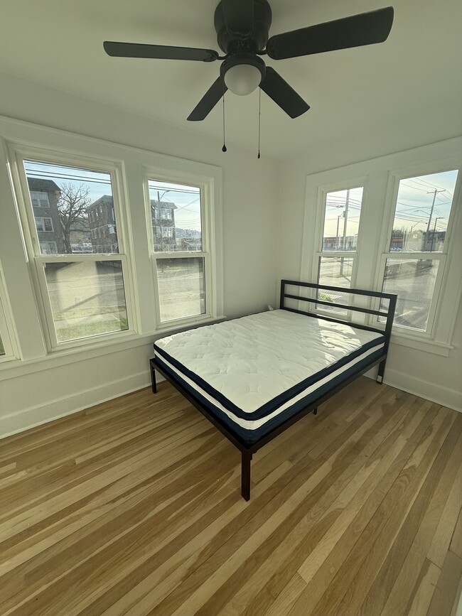 Building Photo - 255 Main Street