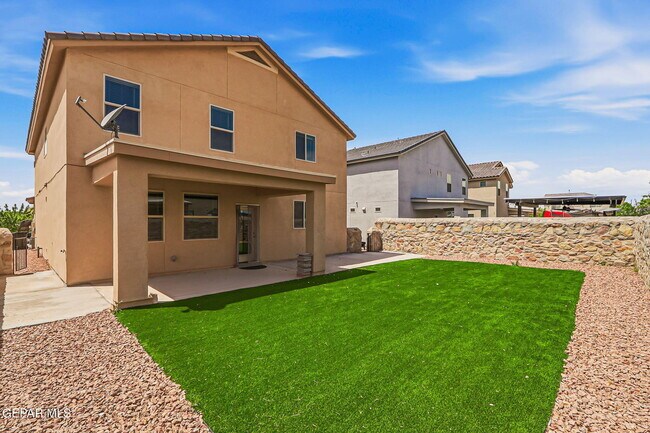 Building Photo - 1004 Wensley Pl