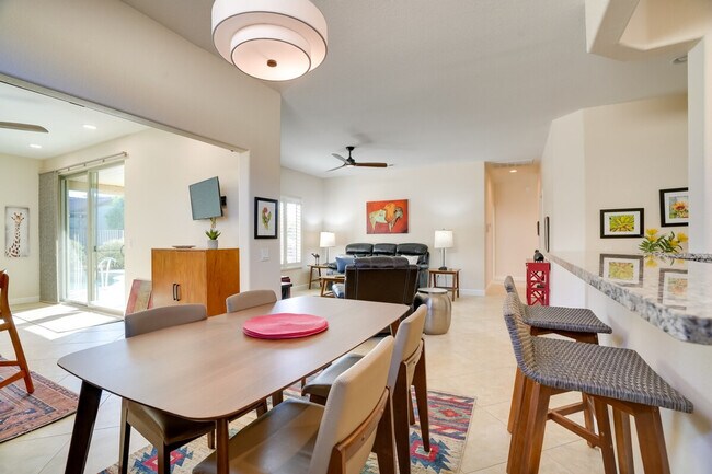 Building Photo - 15992 W Indigo Ln