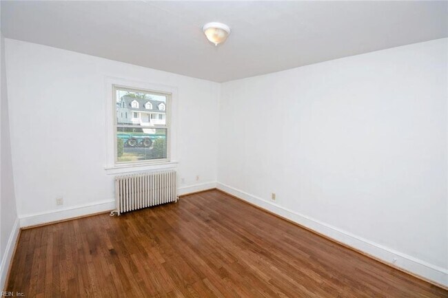 Building Photo - 5905 Hampton Blvd