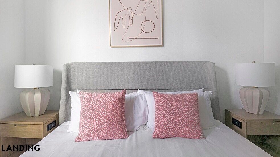 Building Photo - 3030 Summer St