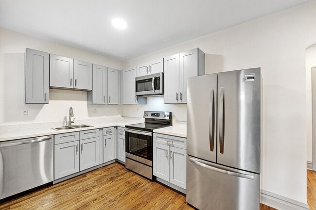 Building Photo - 3805 S Kingshighway Blvd