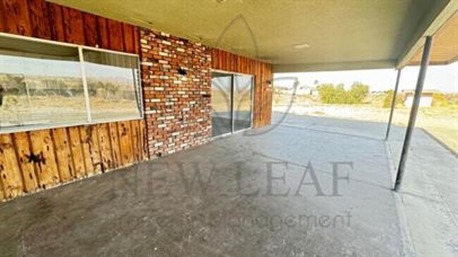 Building Photo - 10269 Choiceana Ave