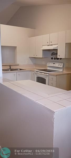 Building Photo - 2421 NW 56th Ave