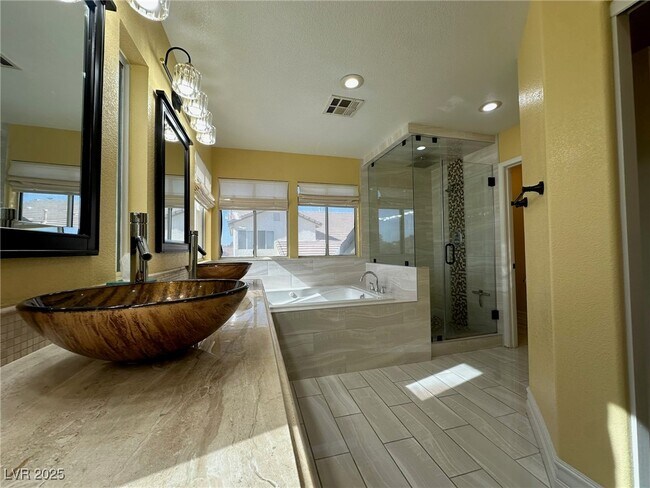 Building Photo - 7944 Quail Harbor St