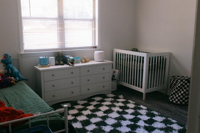 Building Photo - 2597 Panther Creek Rd