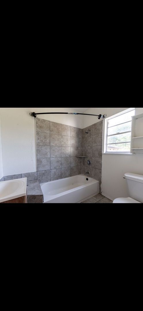 Building Photo - 2744 NW 57th St