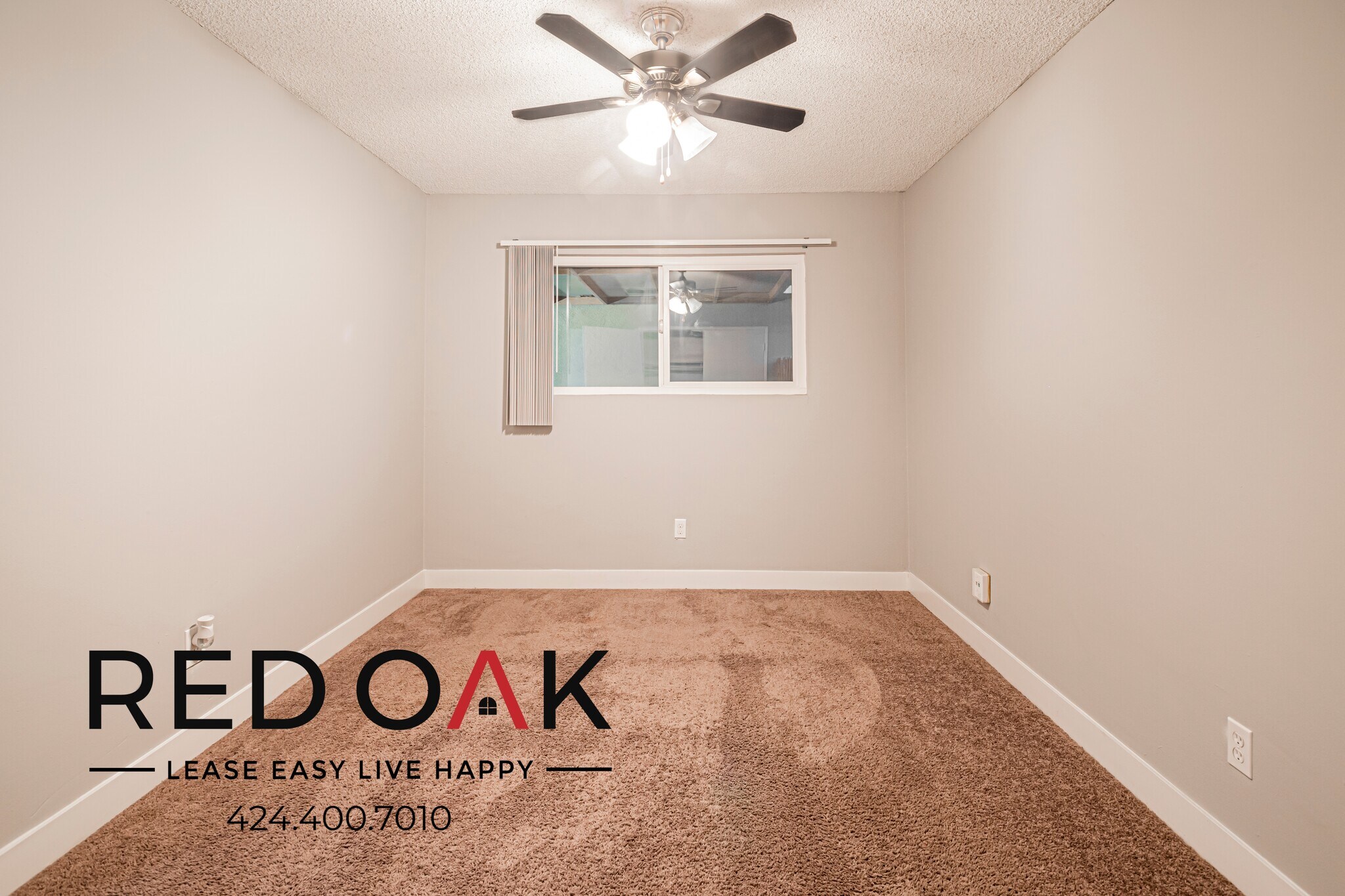 Building Photo - 690 S Riverside Ave