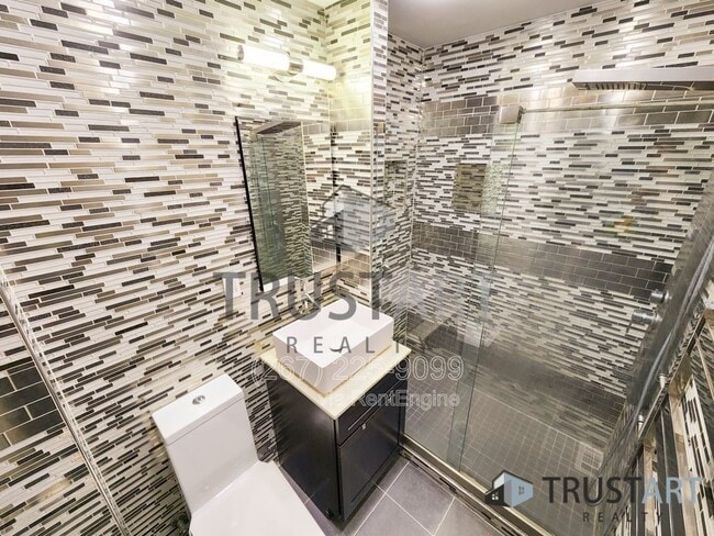 Building Photo - 12135 Academy Rd