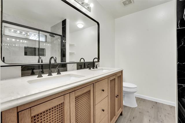 Building Photo - 8112 Autumn Creek Trail