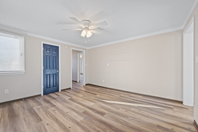 Building Photo - 1015 Cabell St