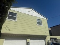 Building Photo - Eshelman Ave