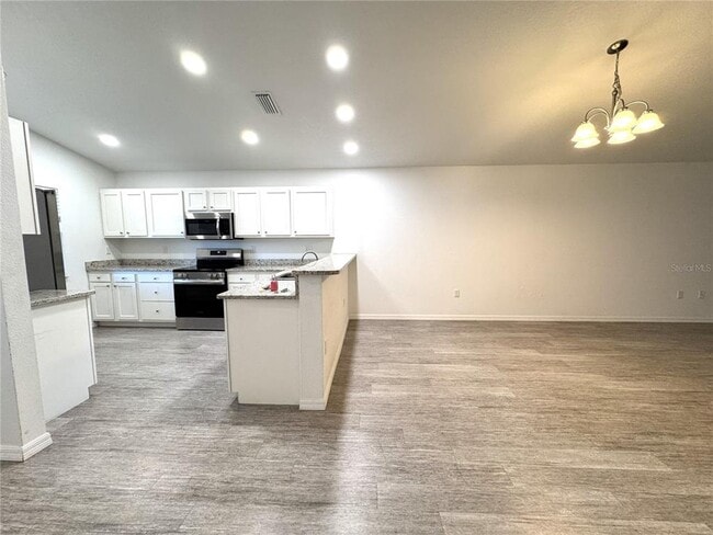 Building Photo - 1127 E Bucknell Ave