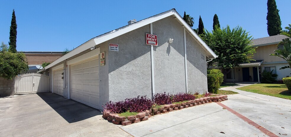Studio unit is behind double door gate - 16584 Lorelei Ln