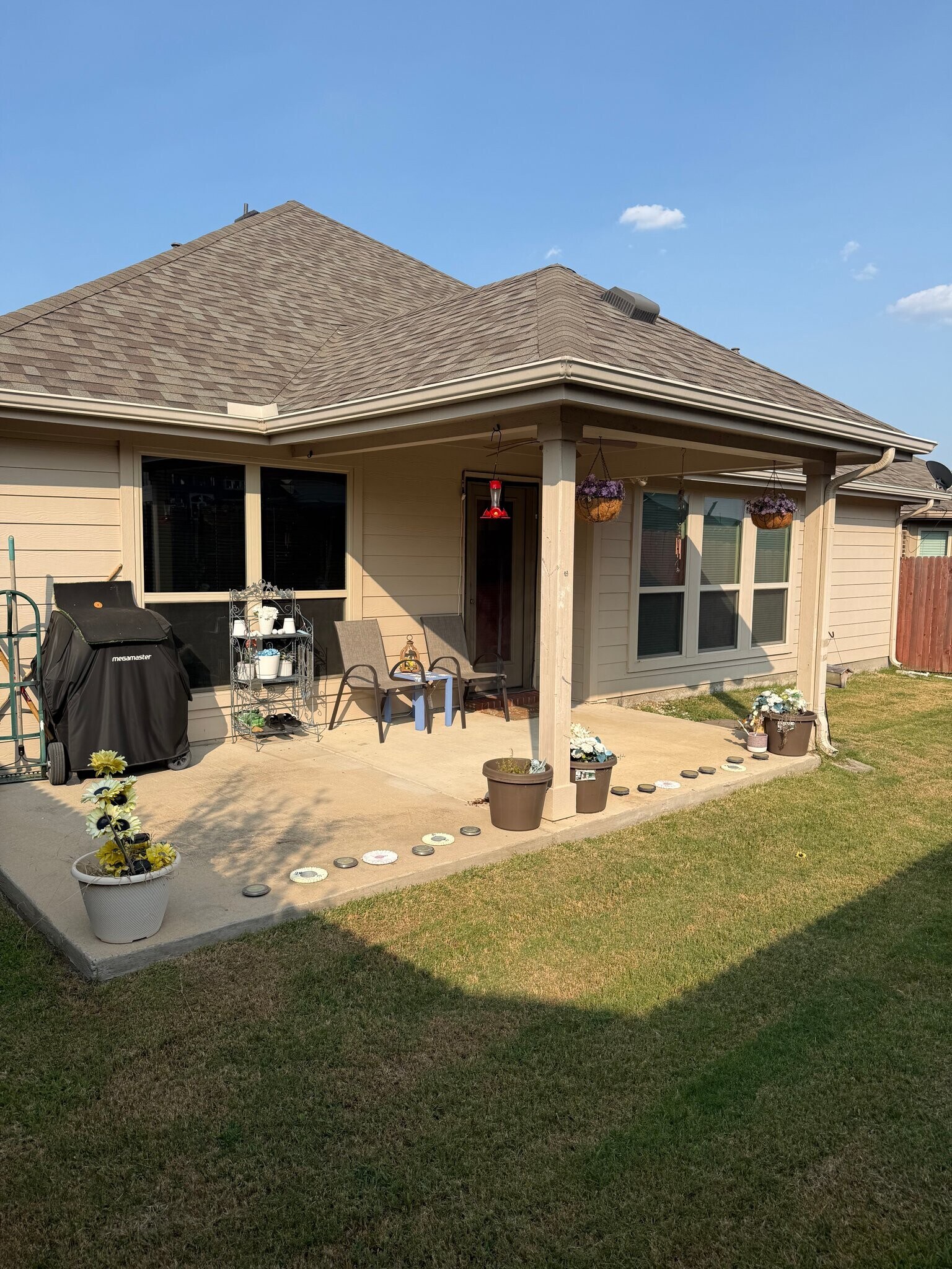 Building Photo - 620 Fossil Creek Dr