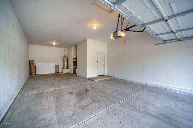 Building Photo - 26237 N 74th Ln