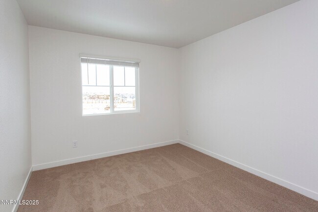 Building Photo - 436 Summer Triangle