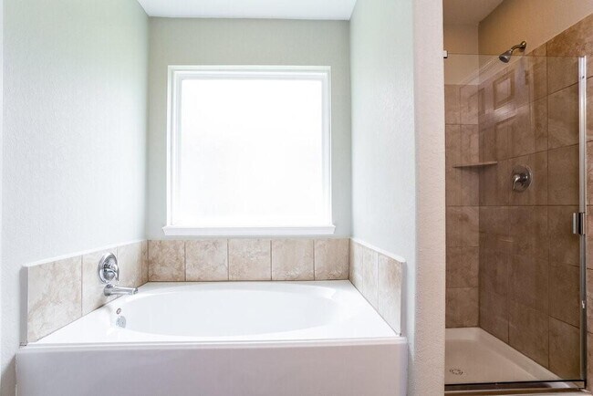 Building Photo - 21223 Fox Orchard Ct