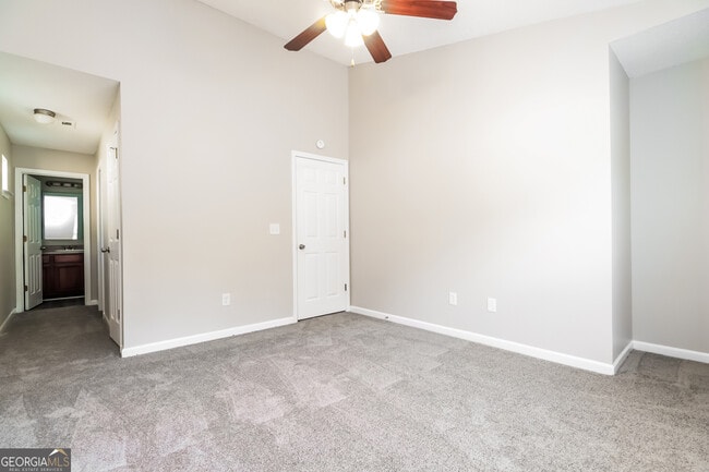 Building Photo - 192 Lossie Ln