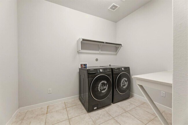 Building Photo - 116 Tanali Trail