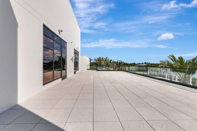 Building Photo - 11740 SW Aquila Wy