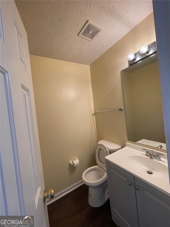Building Photo - 700 Cannoli Ct