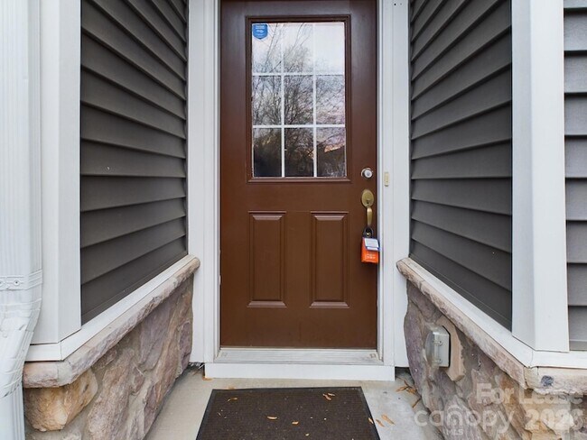 Building Photo - 6624 Berewick Commons Pkwy