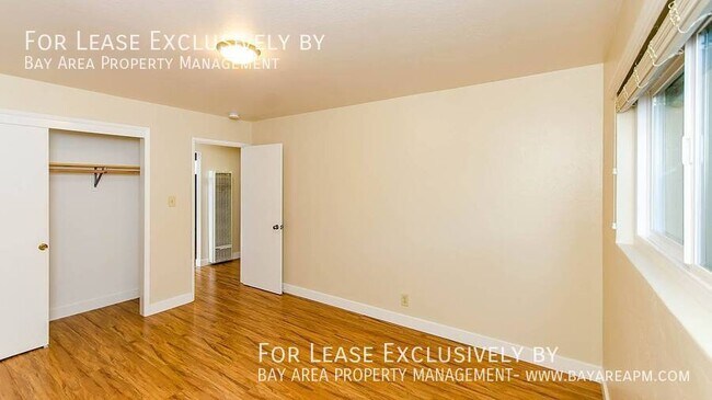 Building Photo - 129 Lorton Ave