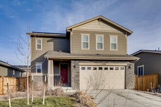 Building Photo - Evolve Real Estate: Beautiful House with Solar Panels  Available for Move in on August 5th!