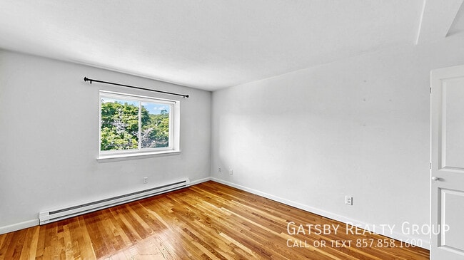 Building Photo - 530 Highland Ave
