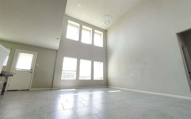 Building Photo - 3303 Zephyr Park Ln