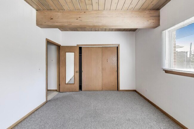 Building Photo - 1717 2nd St