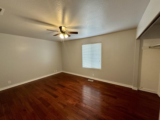 Building Photo - 8324 S Carmen Ct