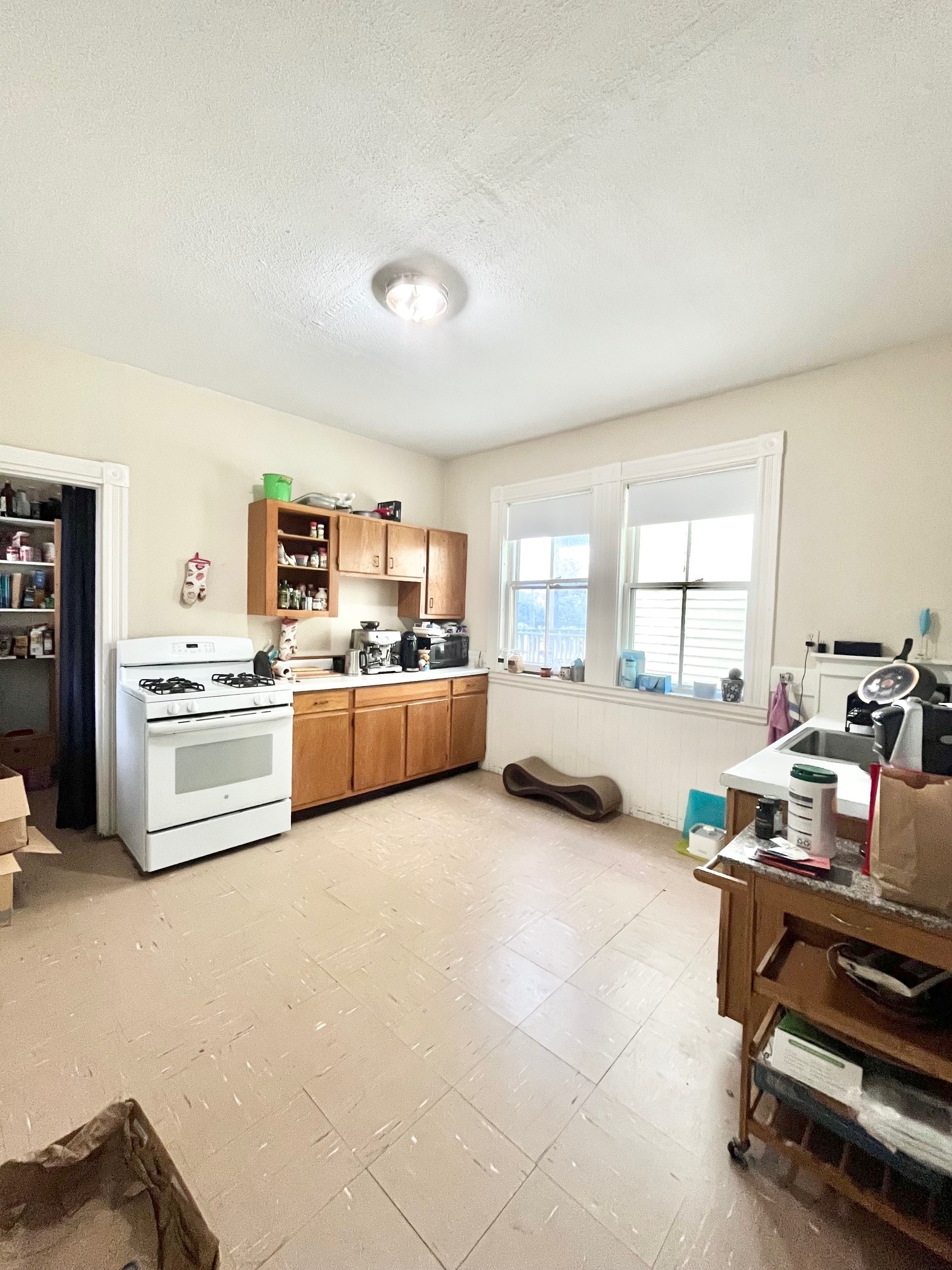 Building Photo - 78 Aldie St