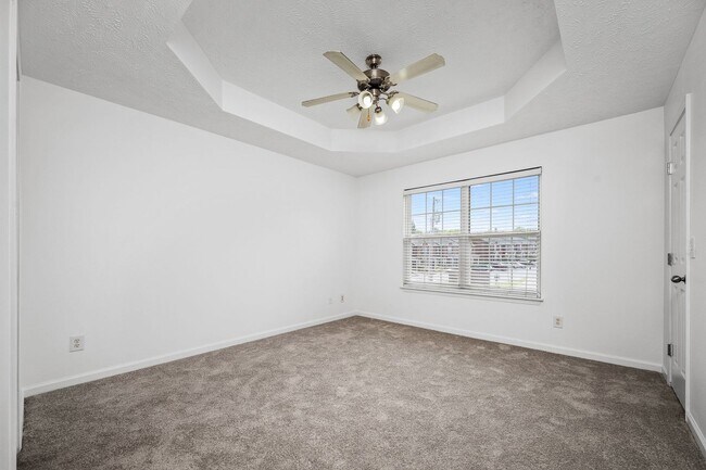 Building Photo - 340 Stewarts Landing Cir