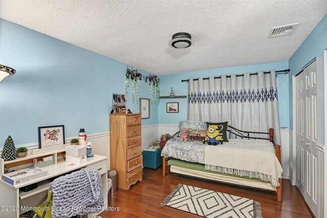 Building Photo - 500 Danbury Ln