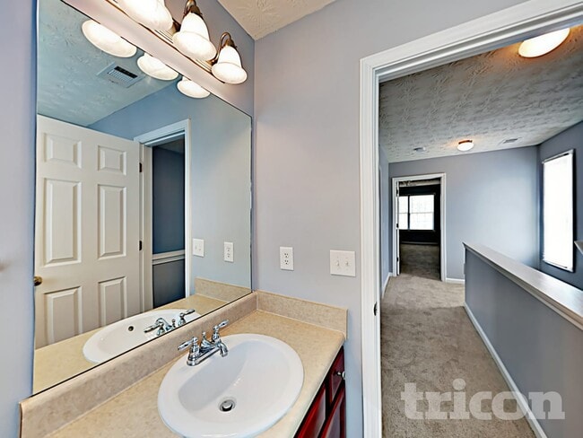 Building Photo - 1710 Meadow Trace