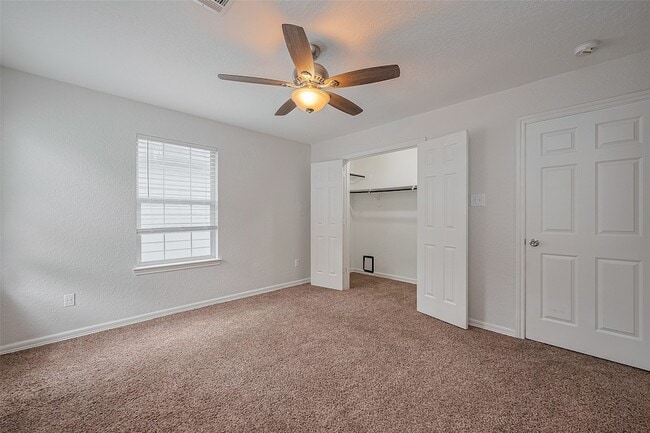 Building Photo - 6623 Arabella St