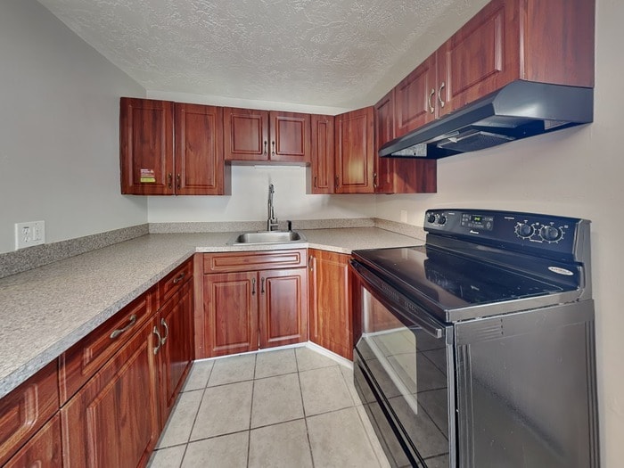 Building Photo - 704 Butler St