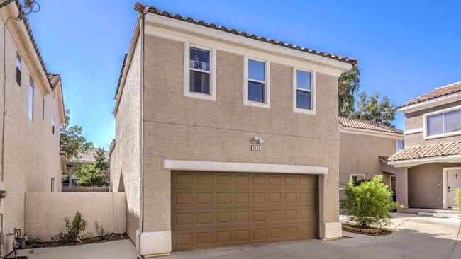 Building Photo - 1425 Bow Creek Ct