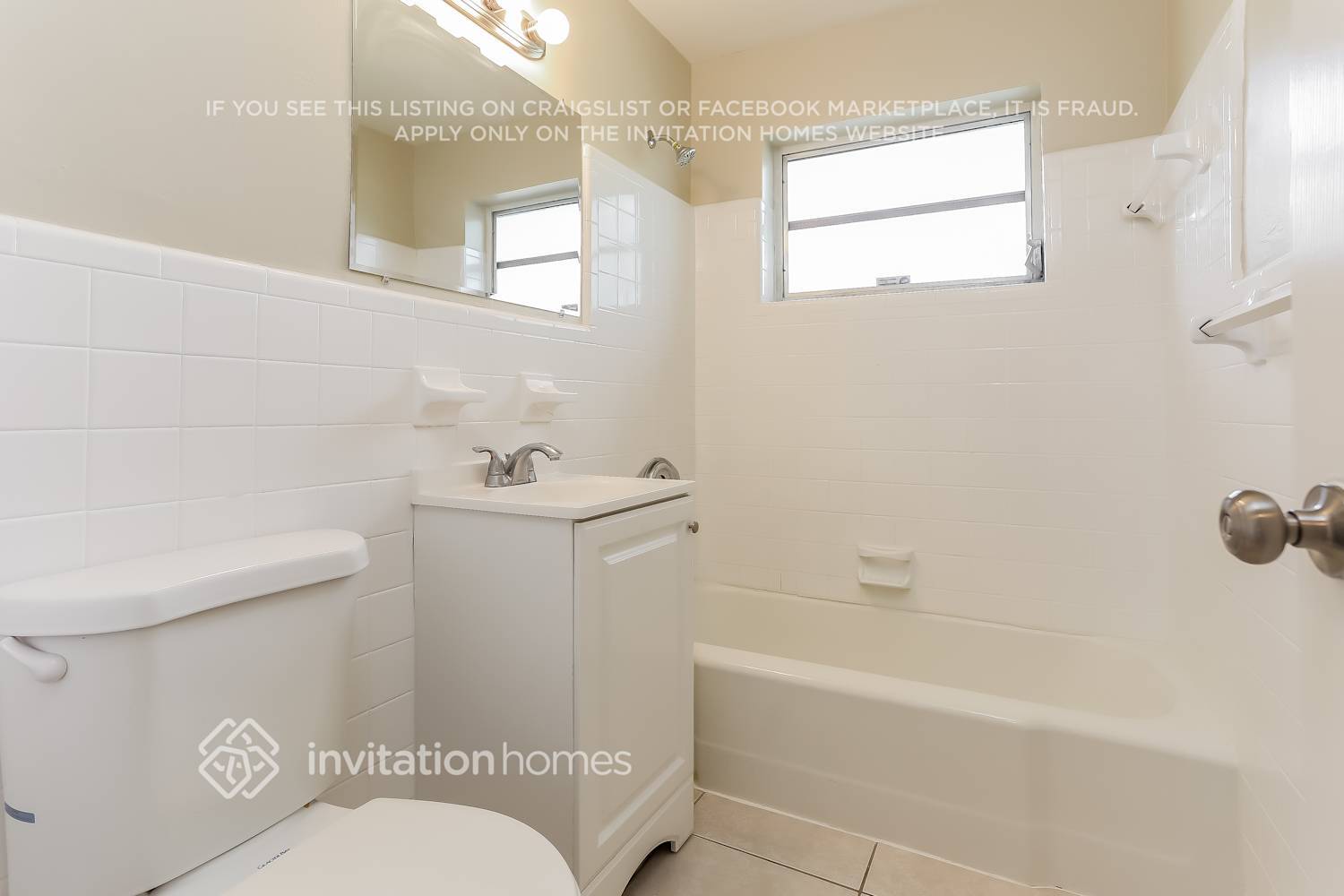 Building Photo - 5807 Mango Rd