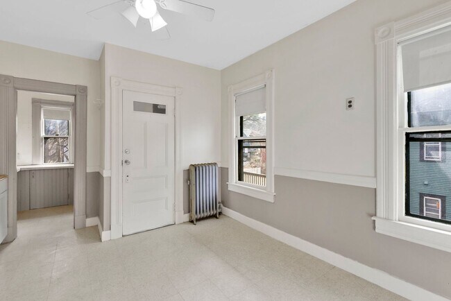 Building Photo - 65 Firglade Ave