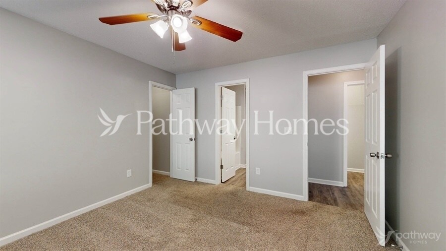 Building Photo - 160 Lossie Ln
