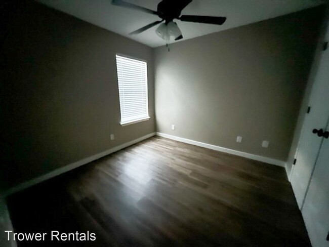 Building Photo - 2 br, 2 bath House - 3805 Mayer
