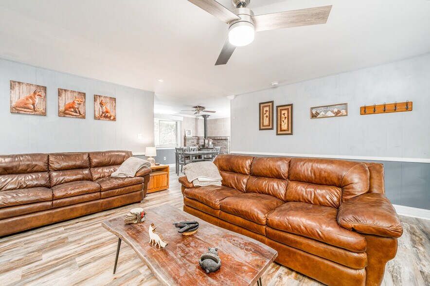 Building Photo - 1748 Paulas Huskey Cir
